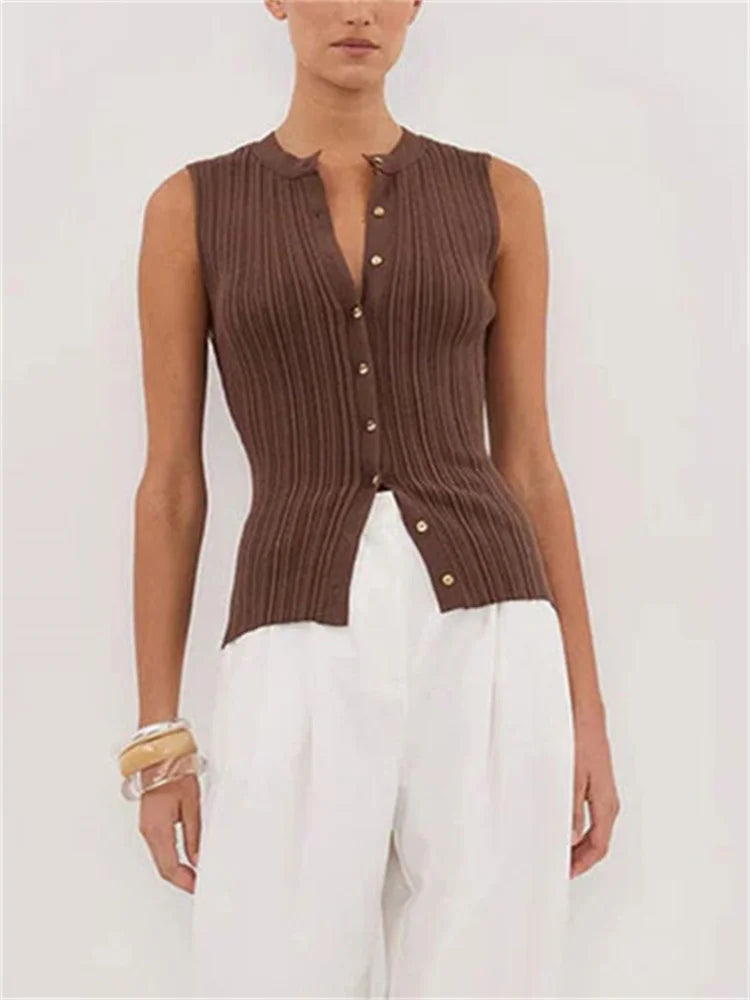 A&A Loe Sleeveless Ribbed Knit Button-Up Top