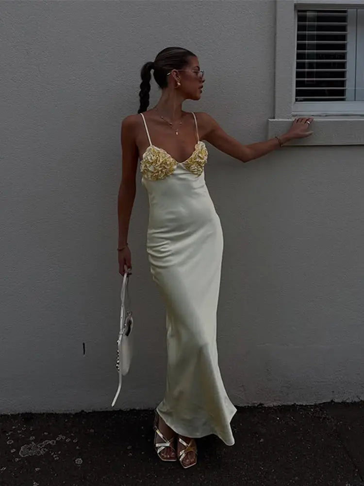 A&A Luxe 3D Floral Spaghetti Strap Backless Maxi Dress – ARIELLA & AYANA