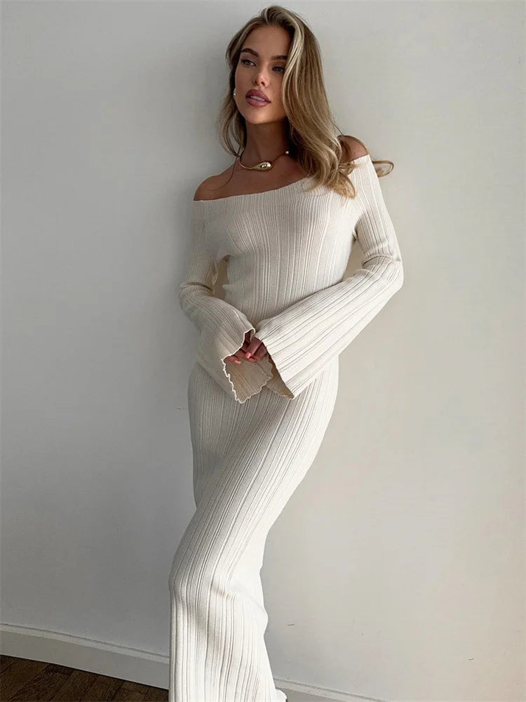 A&A Elegant Long Sleeve Ribbed Off-Shoulder Maxi Dress