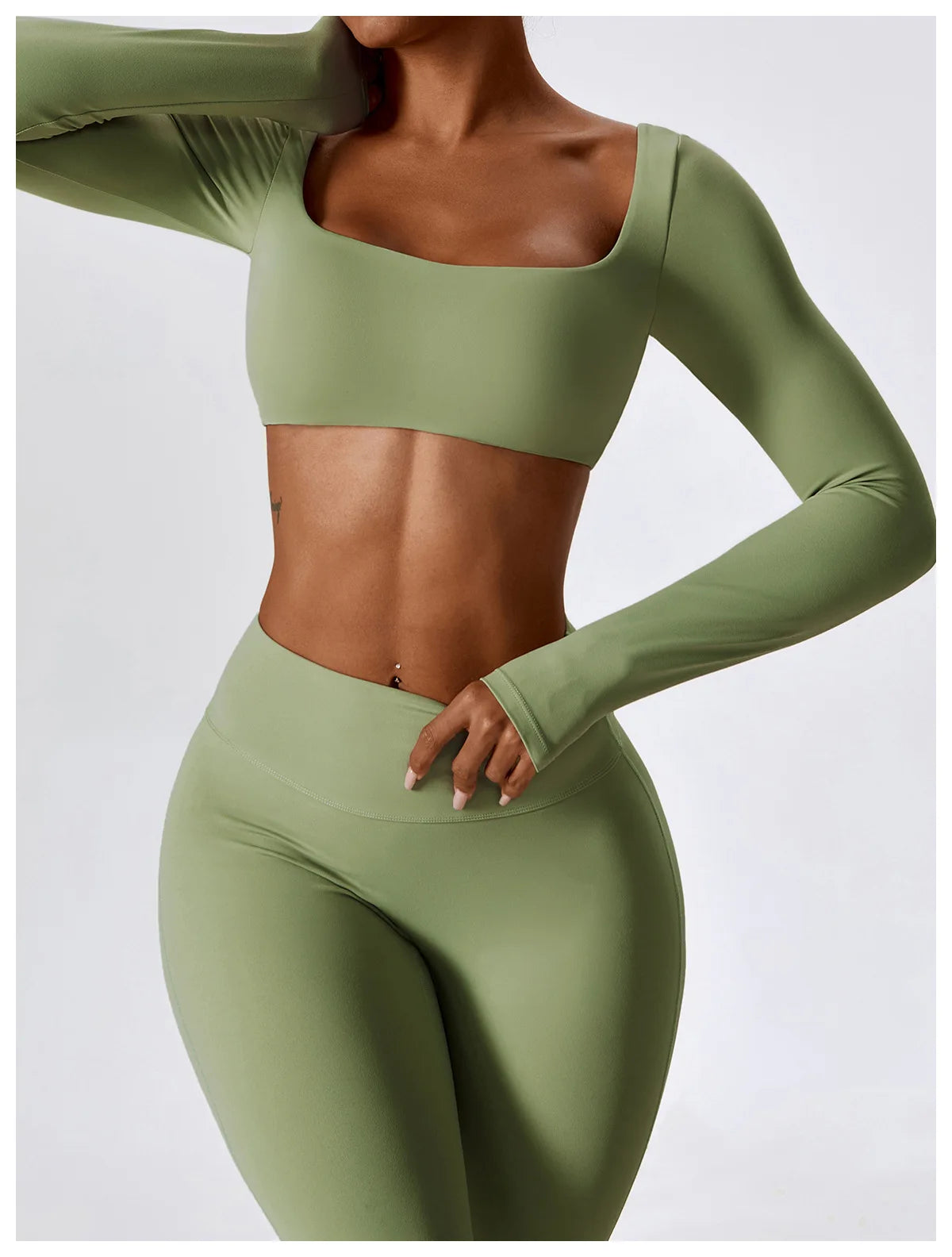 A&A Flexi Flare Scrunch Leggings & Long Sleeve Crop Top Set